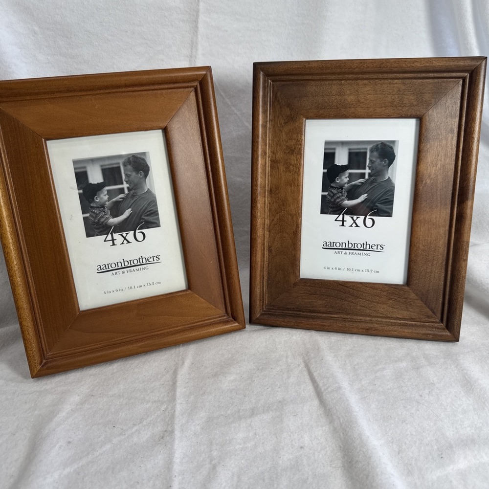 2ct Aaron Brothers 4x6" Wide Lip Wood Photo Frames, Wall or Free Standing-NEW